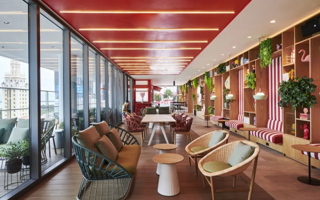 citizenM Miami Worldcenter