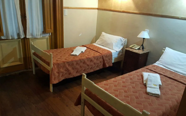 Hotel Reina