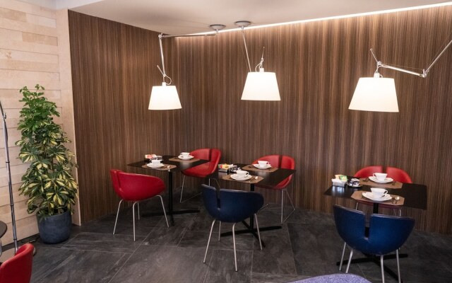 Hotel Stendhal & Luxury Suites