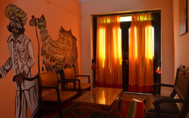 Deepak Hotel & Restaurant