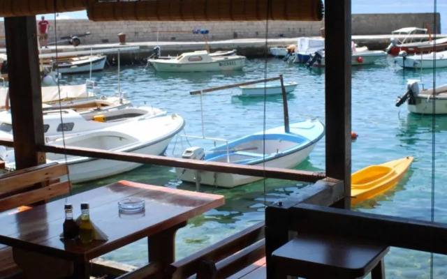 Apartment Lara Pisak