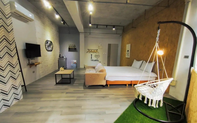 Sleep In Guest House