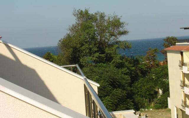 Tabanov Beach Hotel