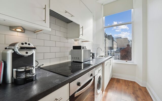 Blythswood Apartment 2