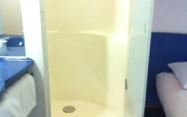 Kyriad Direct Montauban Centre