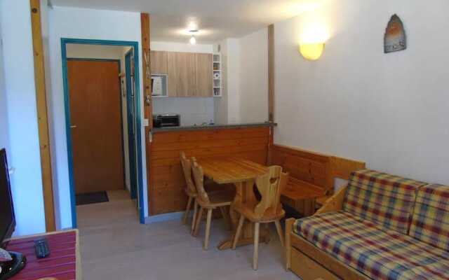 Lou Services Apartment THA16 LSI 001