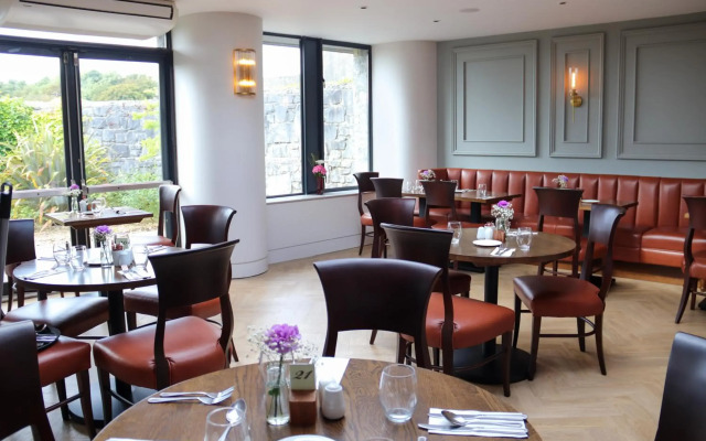 Knock House Hotel
