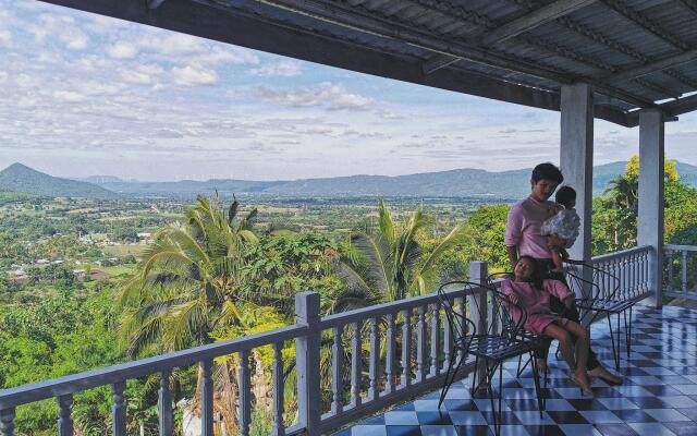 Tawan Ja Resort