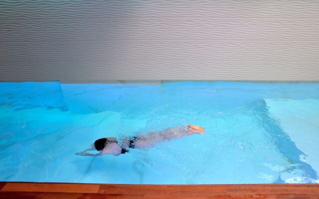 Mirivili Rooms & Suites Hotel