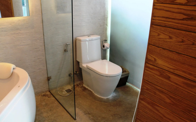 Sea Two Pool Villa Resort