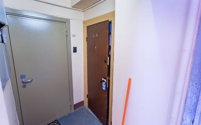 Apartment on Komsomolsky Prospekt 34