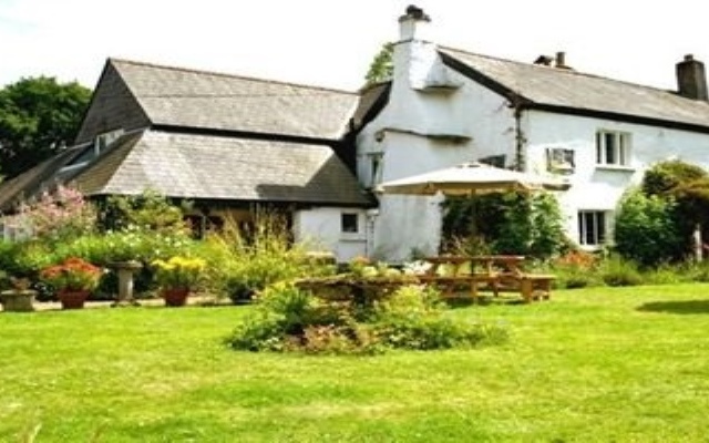 The Nobody Inn