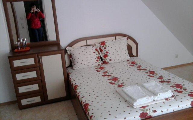 Krai Moreto Guest House