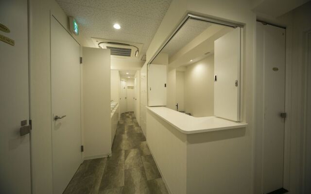 The Micro Museum Hostel Nihonbashi
