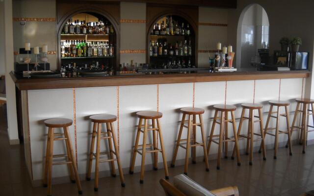 Thea Hotel