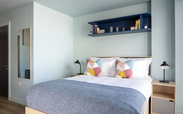 Coleman Court Summer Accommodation