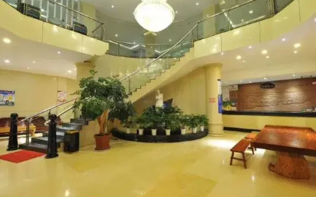 Yuxi Zhuoran Xinzhuang Hotel