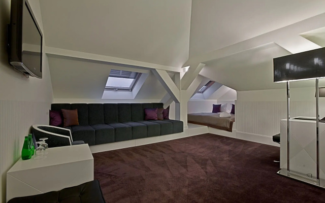 Platinum Palace Boutique Hotel & SPA
