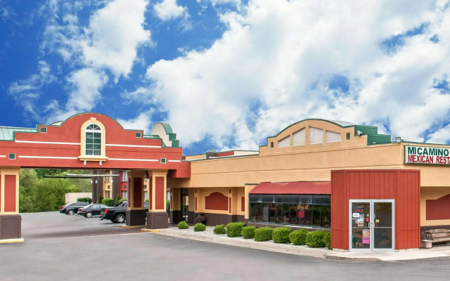 Quality Inn Conference Center Logansport