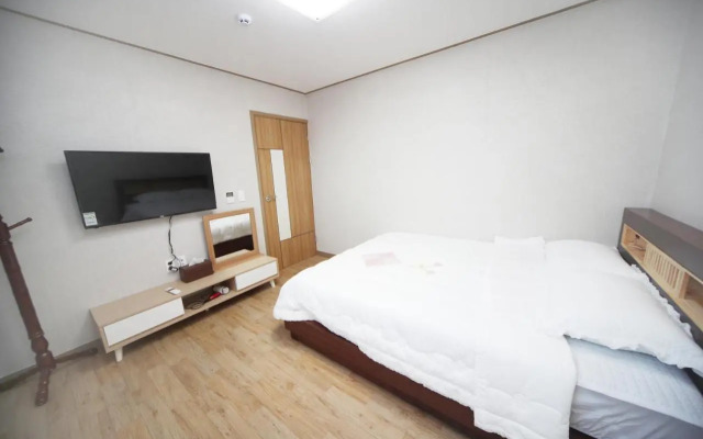 Seongsan Star Pension