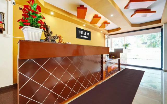 OYO Flagship 75052 Kuku Residency