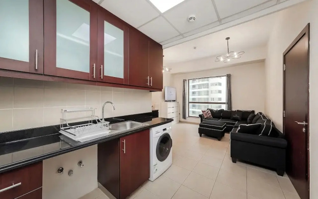 Excellent 1bdr at Bahar 6