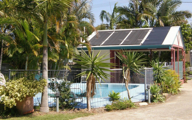 Dolphin Sands Holiday Villas