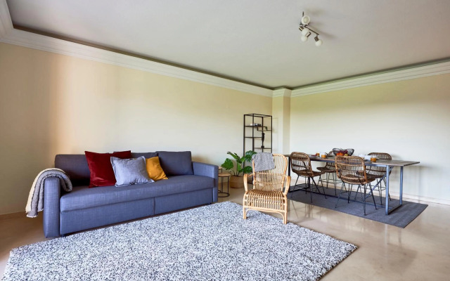 Carcavelos Apartment