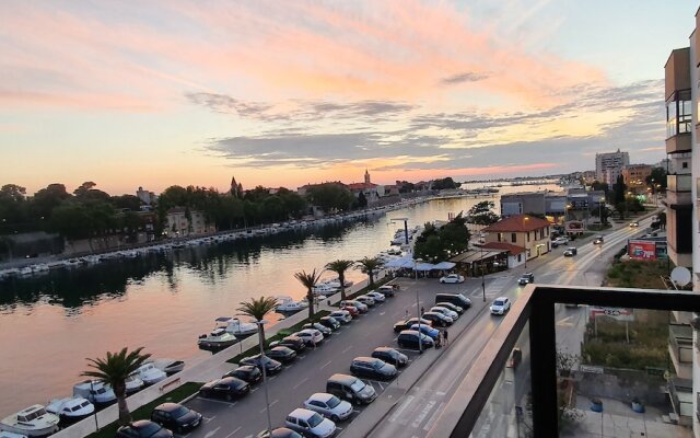 Jazine Lux Apartments