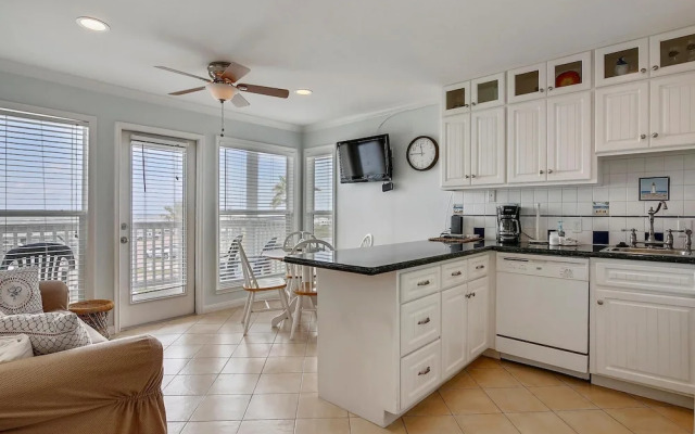 Seascape 1202 Condo