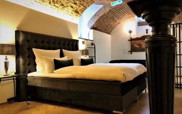 Luxury Apartment COLLOSEUM in the City