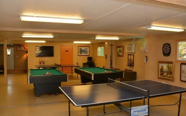 RLI Carrizo Springs Lodge