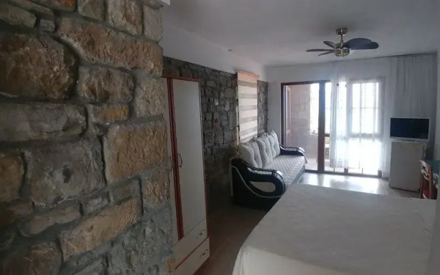 Kastro Konak Boutique Otel