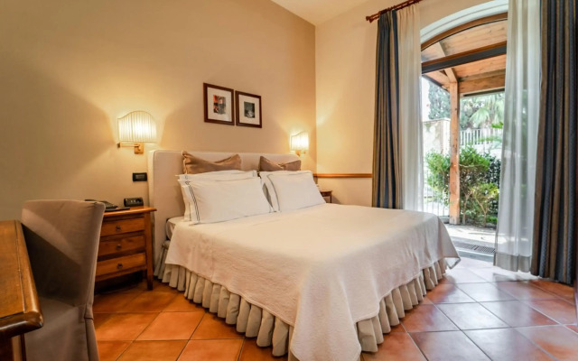 Four Points Flex by Sheraton Naples Marigliano