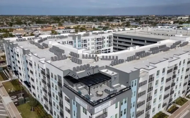 Landing Apartments - Cape Coral