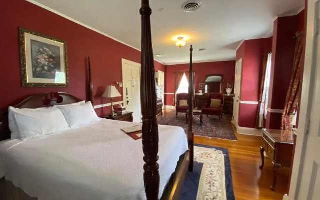 Historic Rosemont Manor