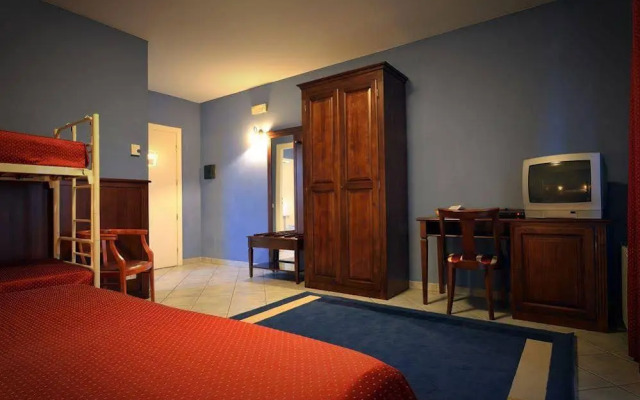 Hotel Oasis