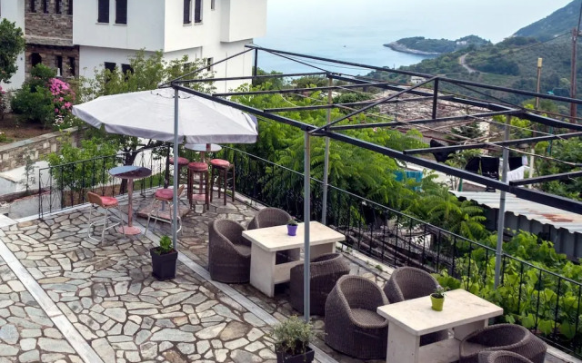Paradeisos Double Room 3