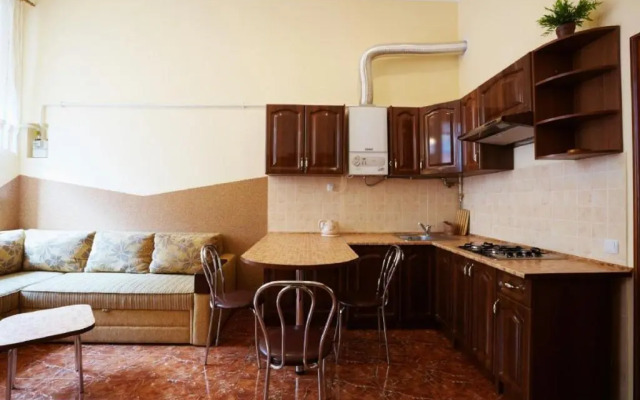 Театральная , 23 2х ком в историческом центре