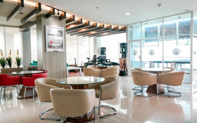 OYO Flagship 755 Appartel Grand Dhika City