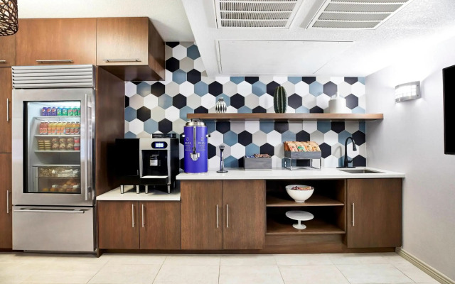 Delta Hotels by Marriott Phoenix Mesa