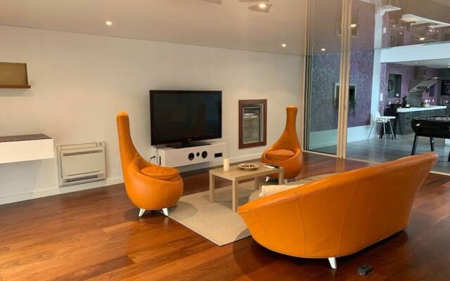 Spacieux logement domaine securise