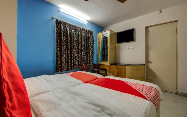 OYO 14910 Sri Ganesh Swathi Residency