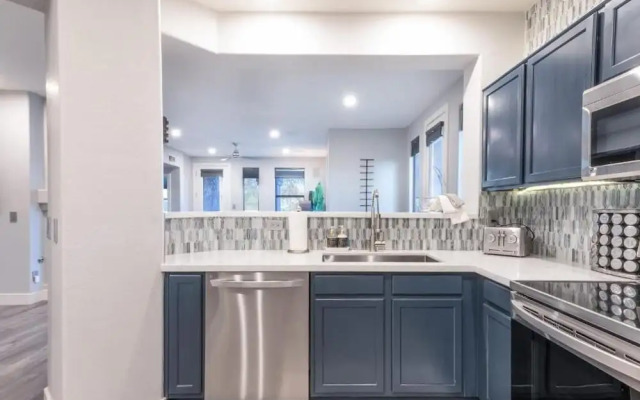 Scottsdale Condo Overlooking Golf Course