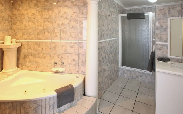 Coastal Calm Langebaan 6 Sleeper