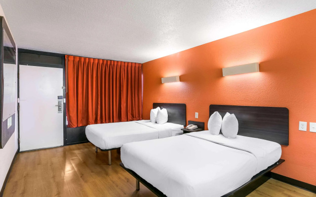 Rodeway Inn Baltimore - Inner Harbor South