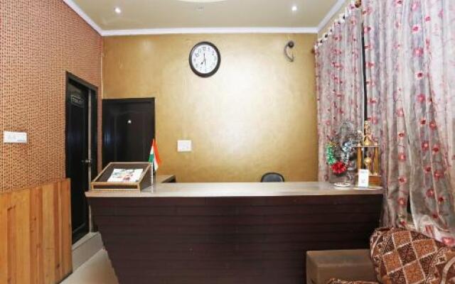 OYO 19409 Hotel Sunita And Restaurant