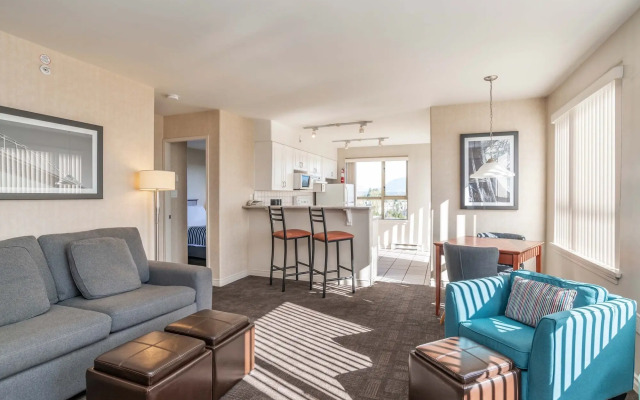 Sandman Suites Surrey-Guildford