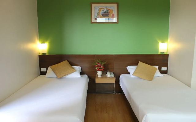 The Seasons Bangkok Huamark