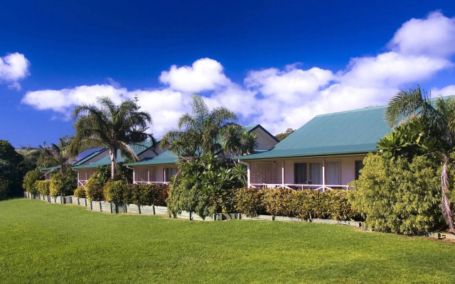 Poinciana Cottages